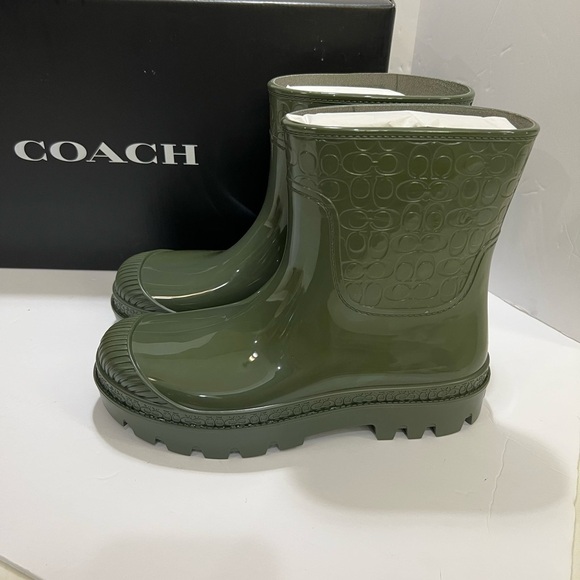 Coach Shoes - COACH 🥾NWT ✨ Rain boots 🏷️ size 8 woman’s